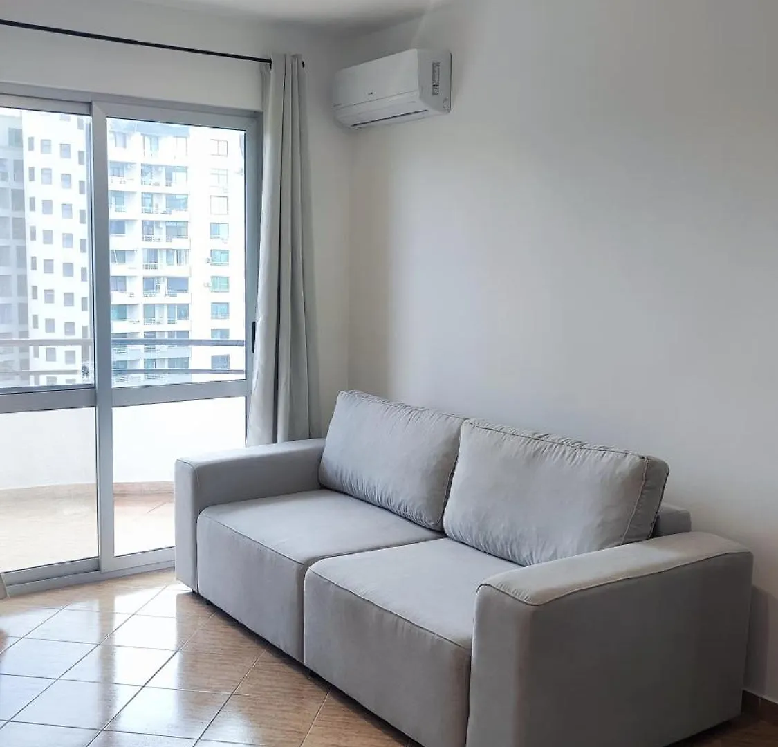 Apartments Budapest Durrës 0*,